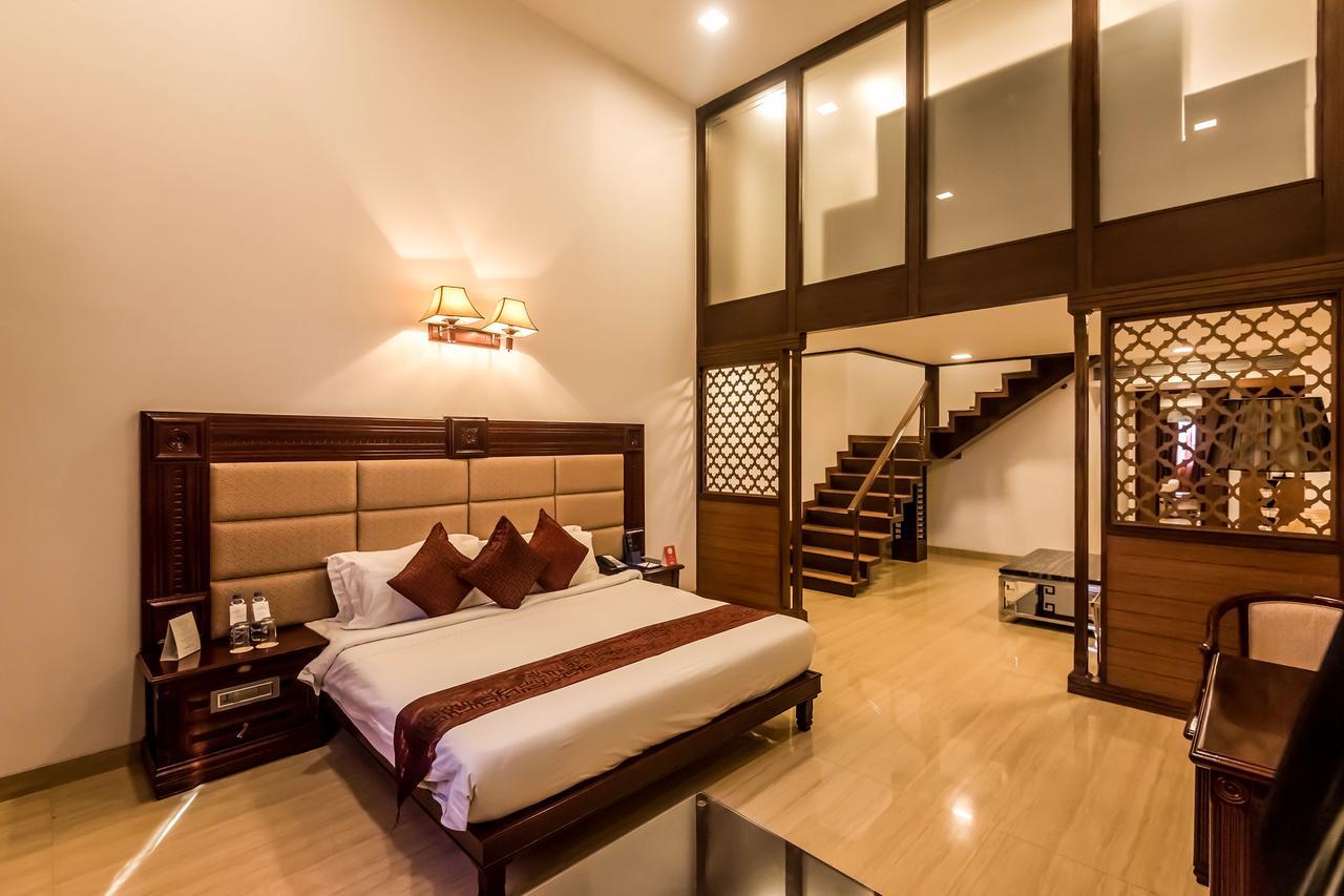 โกลเดน แชเรียต วไส - โฮเต็ล แอนด์ สปา Hotel วาเซ ภายนอก รูปภาพ