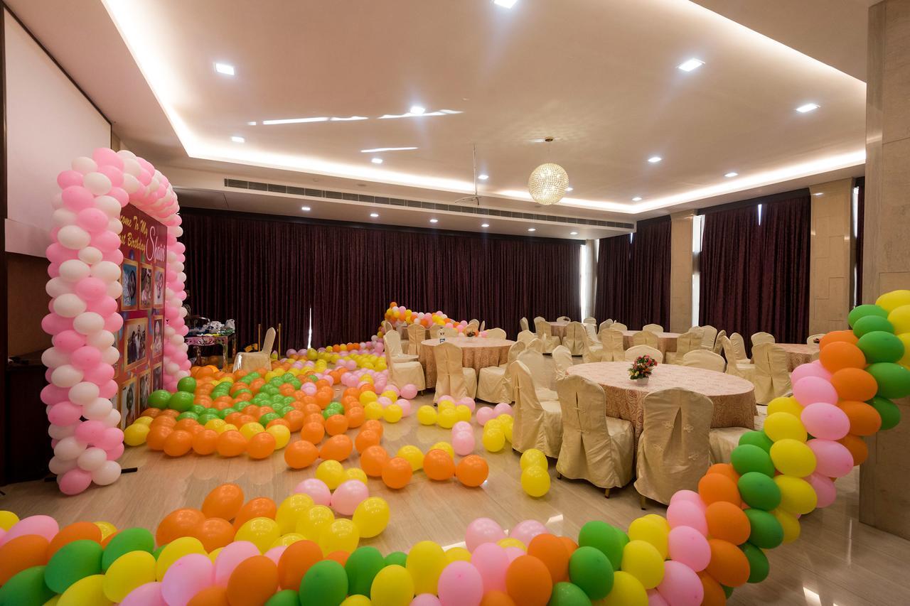 โกลเดน แชเรียต วไส - โฮเต็ล แอนด์ สปา Hotel วาเซ ภายนอก รูปภาพ