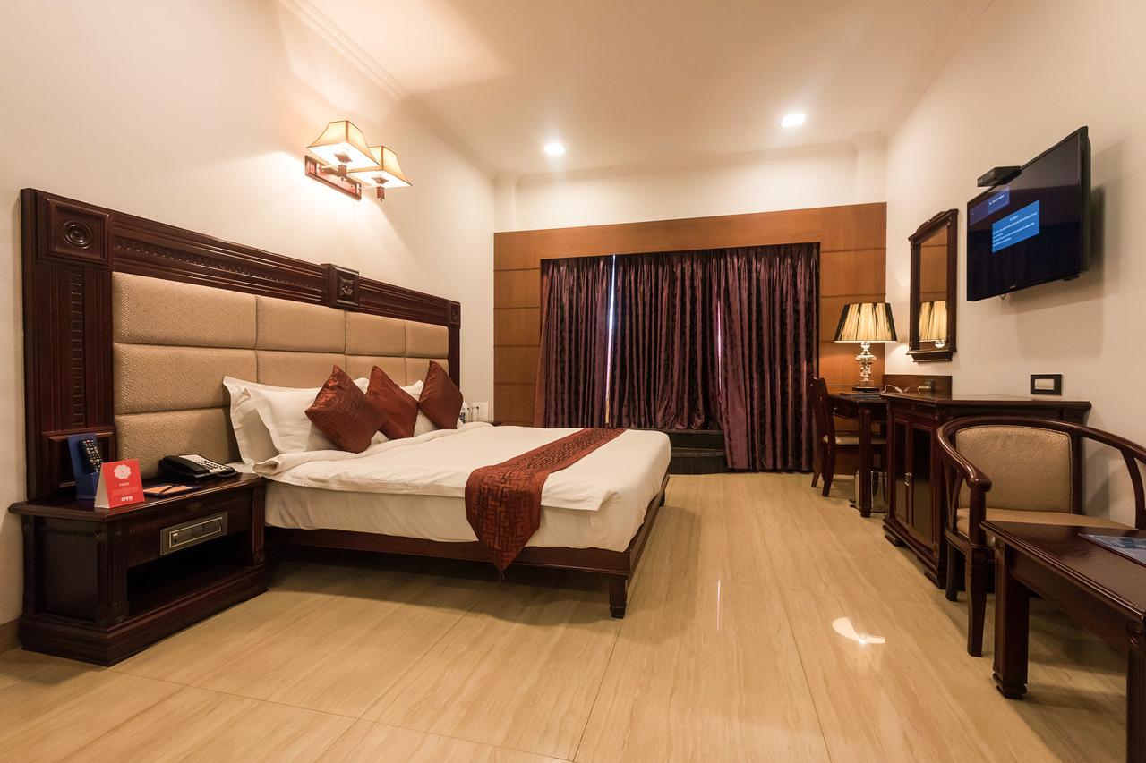 โกลเดน แชเรียต วไส - โฮเต็ล แอนด์ สปา Hotel วาเซ ภายนอก รูปภาพ