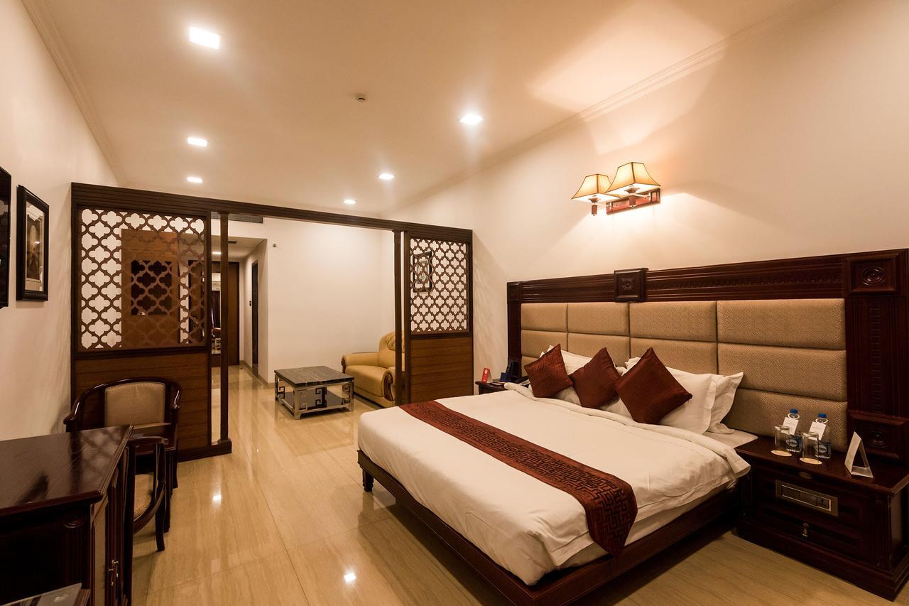 โกลเดน แชเรียต วไส - โฮเต็ล แอนด์ สปา Hotel วาเซ ภายนอก รูปภาพ