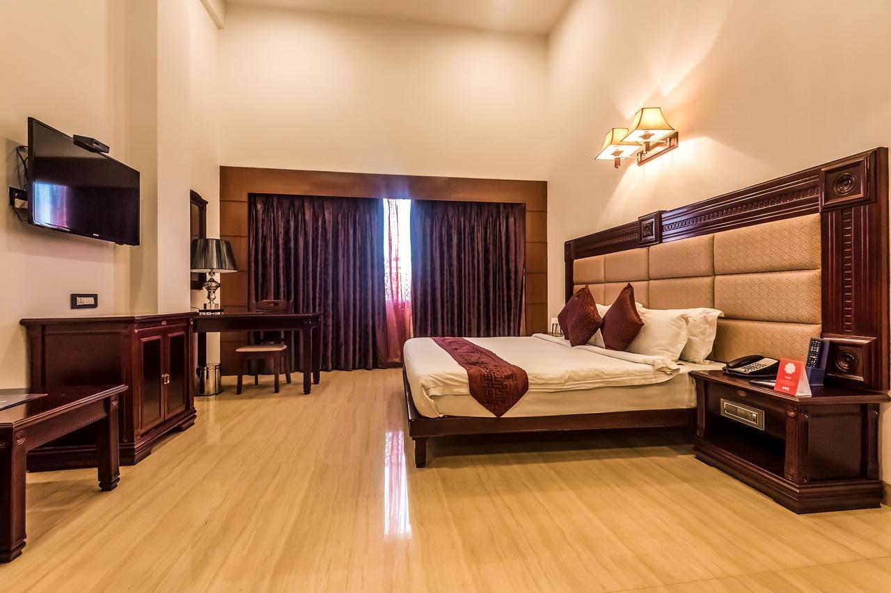 โกลเดน แชเรียต วไส - โฮเต็ล แอนด์ สปา Hotel วาเซ ภายนอก รูปภาพ